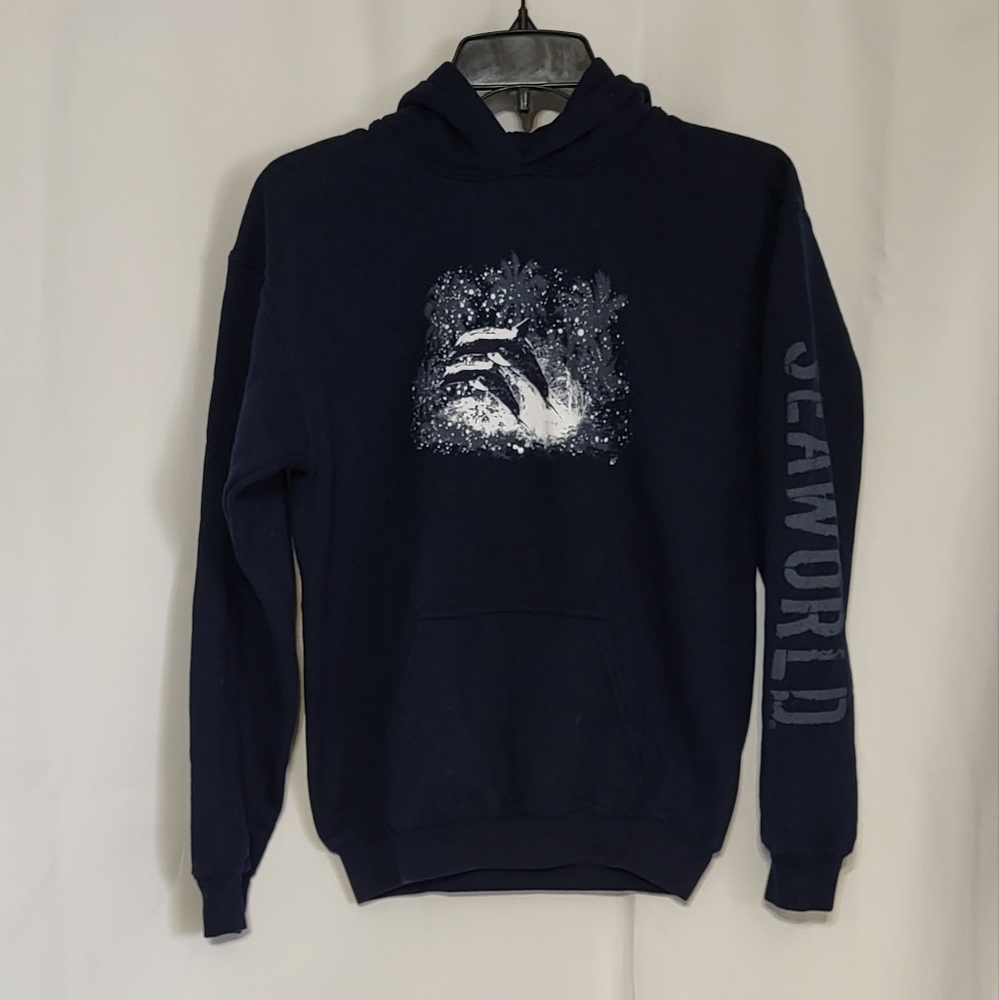 SeaWorld Boys Navy Blue Graphic Pullover Hoodie Sweater Size Large EUC 🐈 - Picture 2 of 4